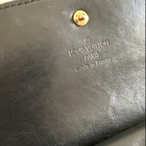 Louis Vuitton LV Long Wallet Authentic - Picture 3 of 5